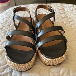 NWOT Naturalizer espadrille sandals.